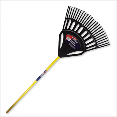 Spear & Jackson Ergowide Plastic Leaf Rake 1